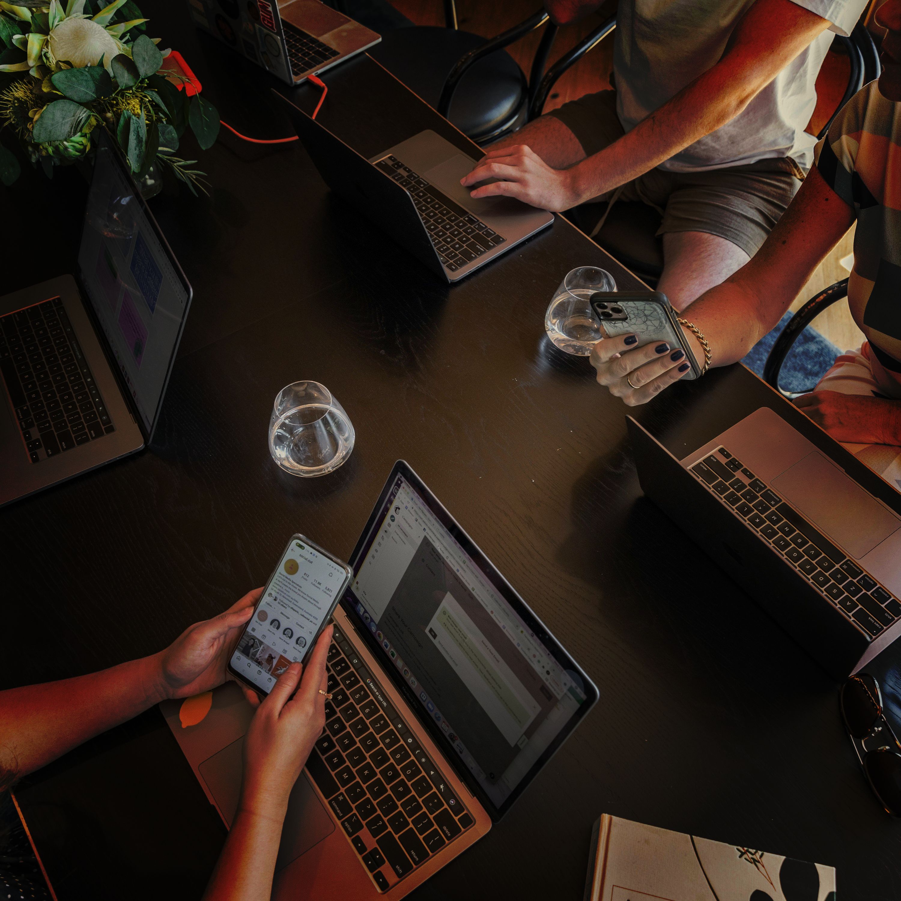 freepik-export-20250425070514DzL9